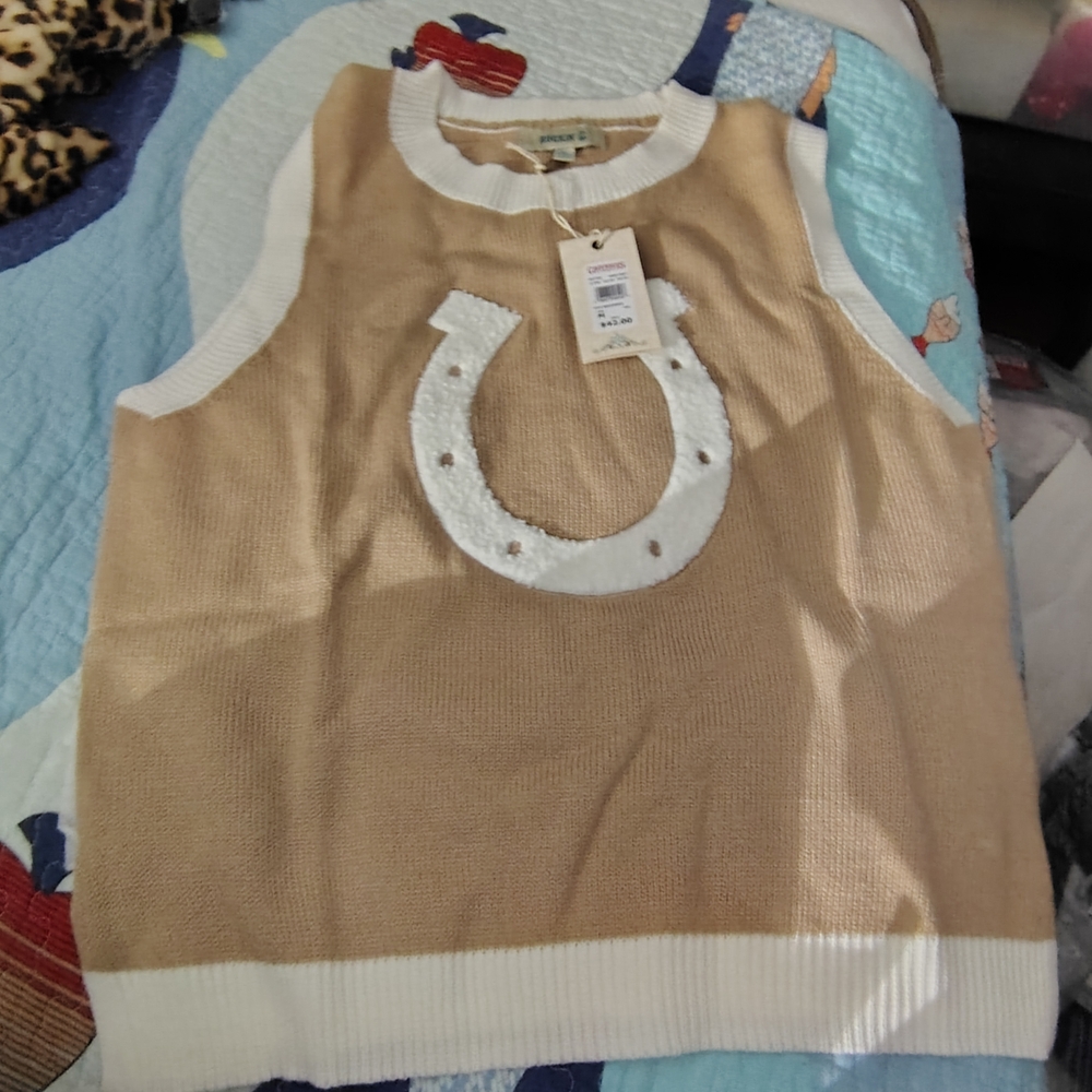 Cavender's Tan Sleeveless Sweater with White Design